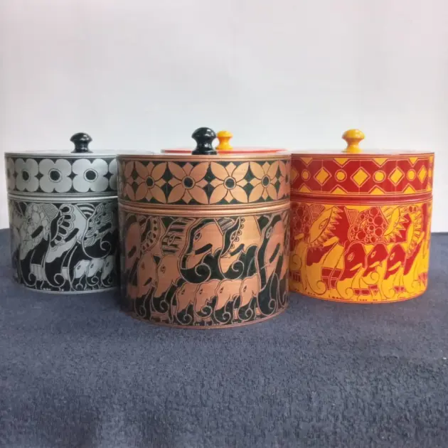 100% Handmade High quality Sri Lankan traditional container storage box,Casket,Jewelry box,Elephant decorated Jewelry box,Gems box