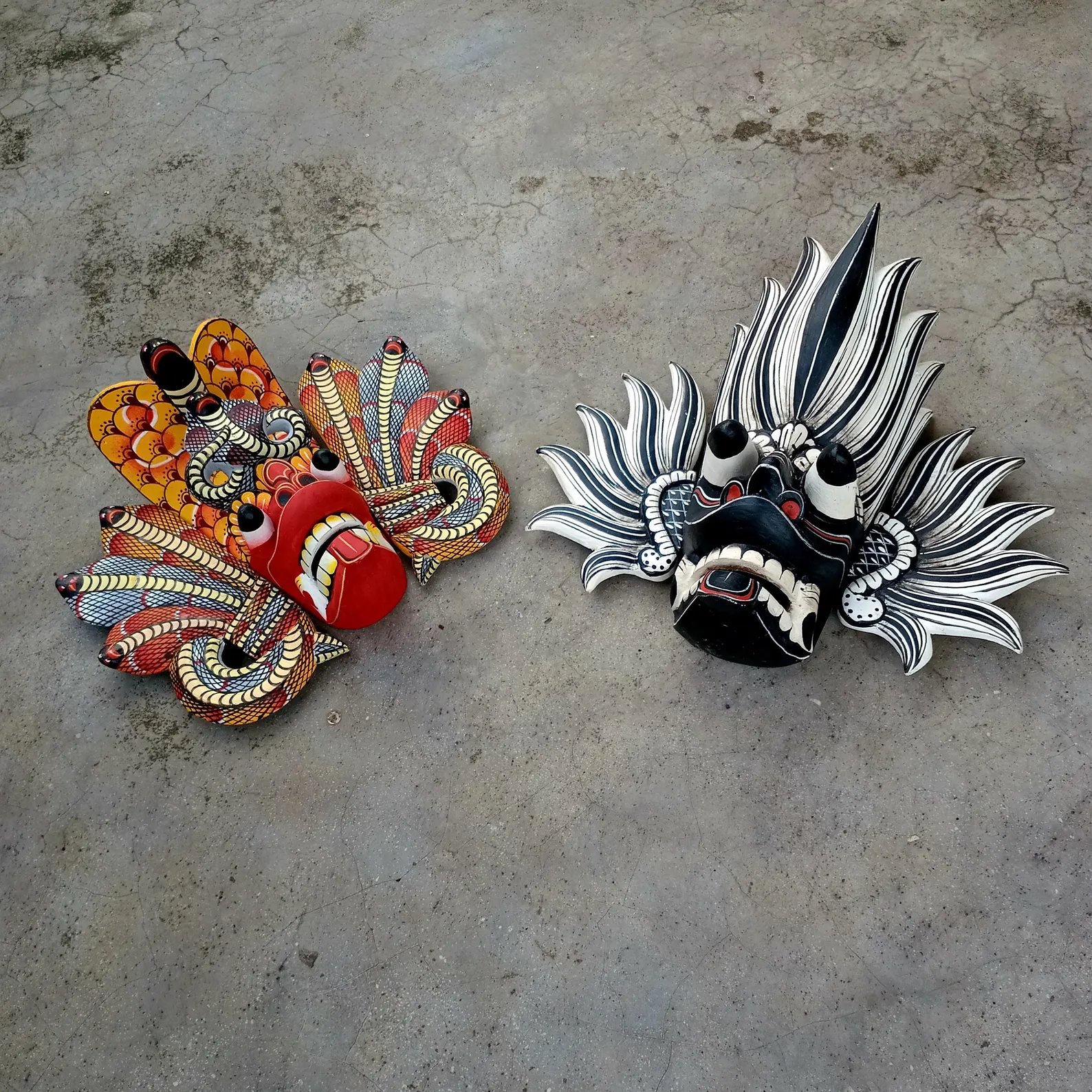 Explore Sri Lanka’s Fire Demon and Cobra Masks: Cultural Treasures for Protection and Power. Artistry that Safeguards and Inspires - Image 5