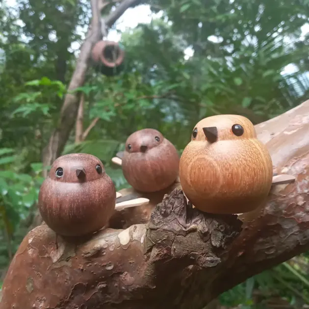 Wood turning Bird-Home Deco-Gift for Her-Robin Bird-wooden bird-bird sculpture-bird statue-bird figurines-vintage bird figures-Bird Lover